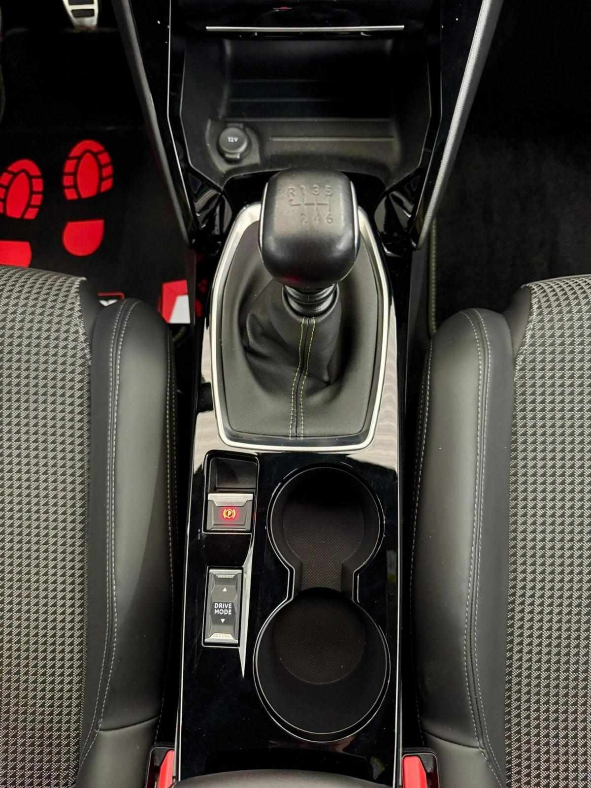 peugeot-2008-2021-gasolina-1199cc