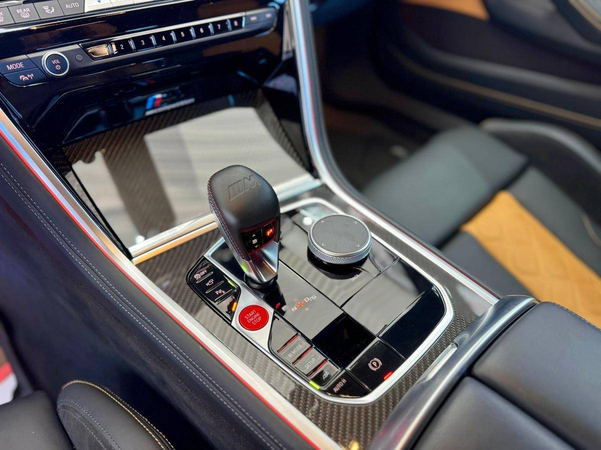 bmw-serie-8-2023-gasolina-4395cc