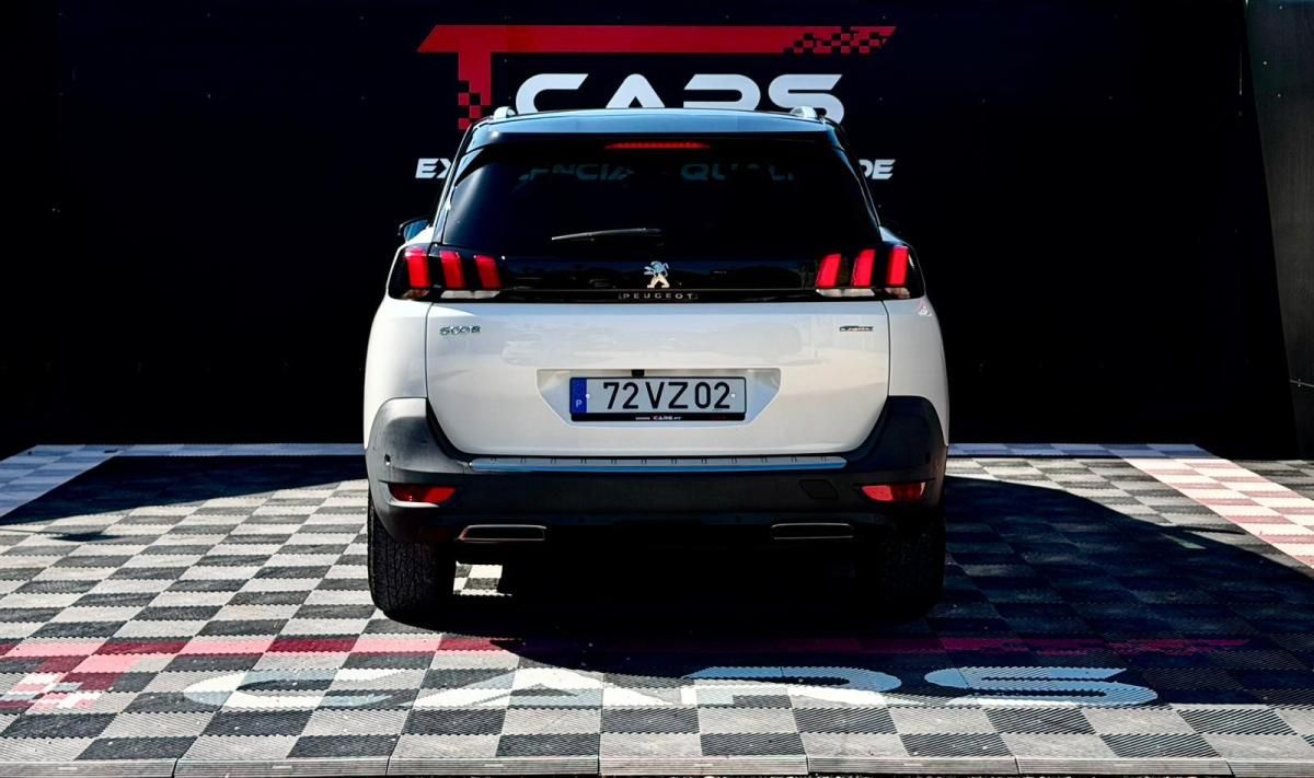 peugeot-5008-2019-diesel-1499cc