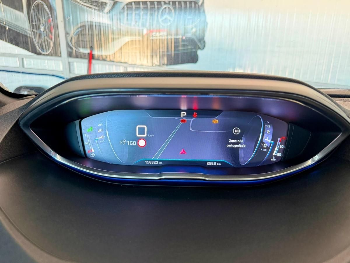 peugeot-5008-2019-diesel-1499cc