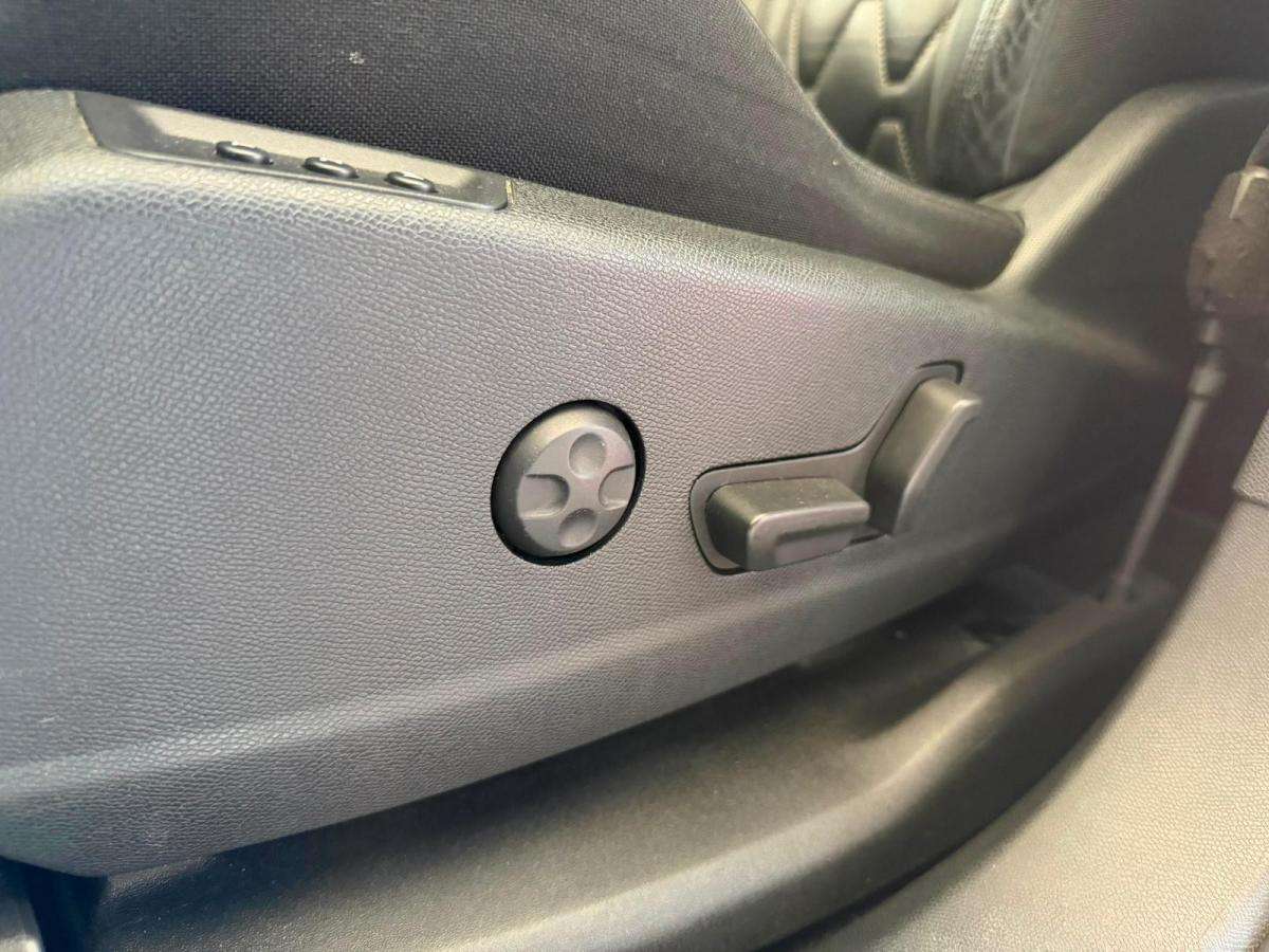 peugeot-5008-2019-diesel-1499cc