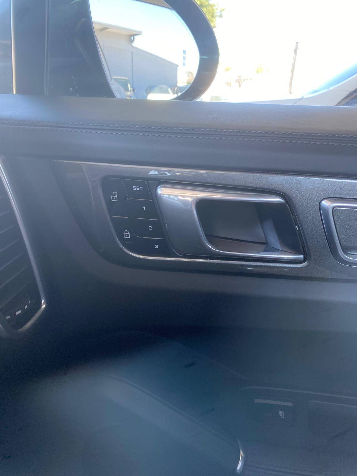 porsche-cayenne-2020-hibrido-a-gasolina-2995cc