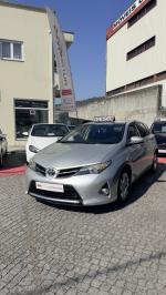 toyota-auris-2015-diesel-1364cc