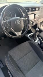 toyota-auris-2015-diesel-1364cc