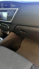 toyota-auris-2015-diesel-1364cc