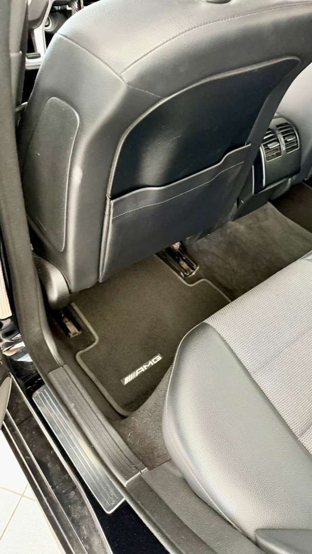 mercedes-benz-220-2012-diesel-2143cc