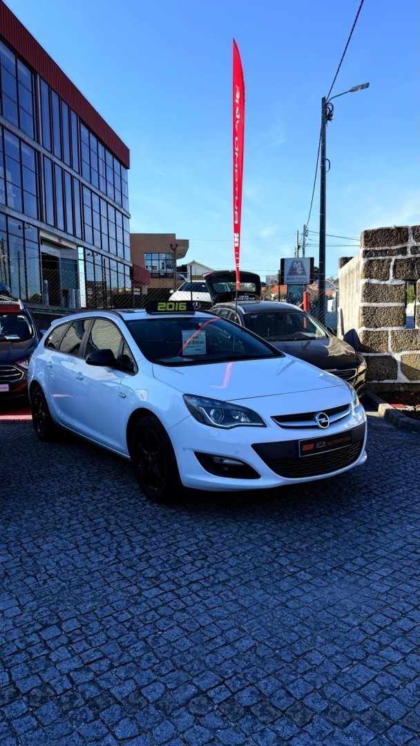 opel-astra-sport-tourer-2016-diesel-1598cc