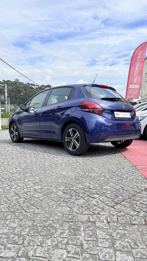 peugeot-208-2017-diesel-1560cc