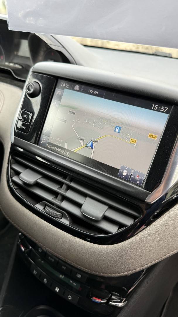peugeot-208-2017-diesel-1560cc