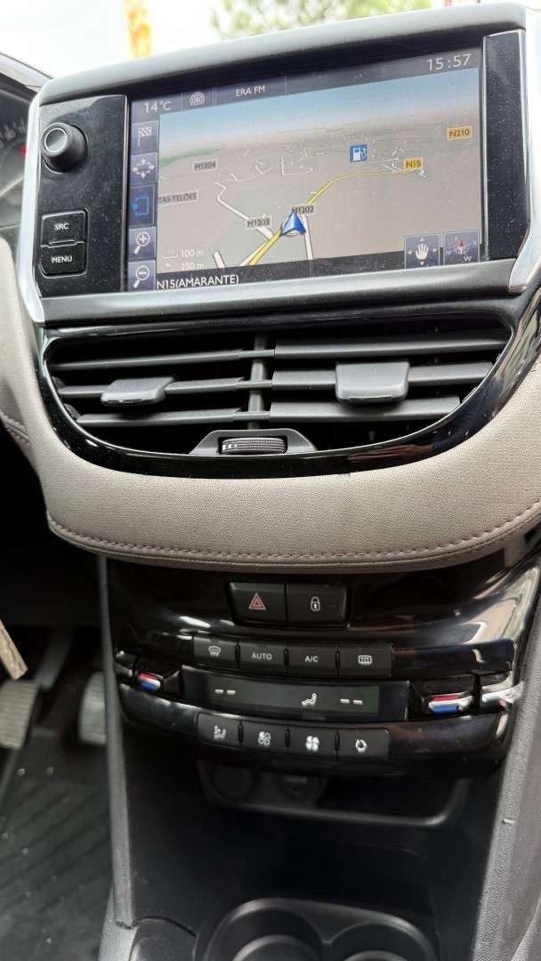 peugeot-208-2017-diesel-1560cc