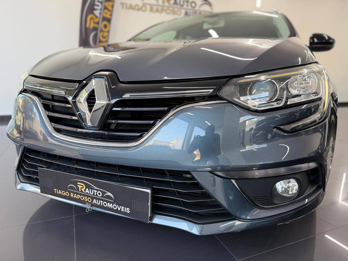 renault-megane-sport-tourer-2020-diesel-1461cc