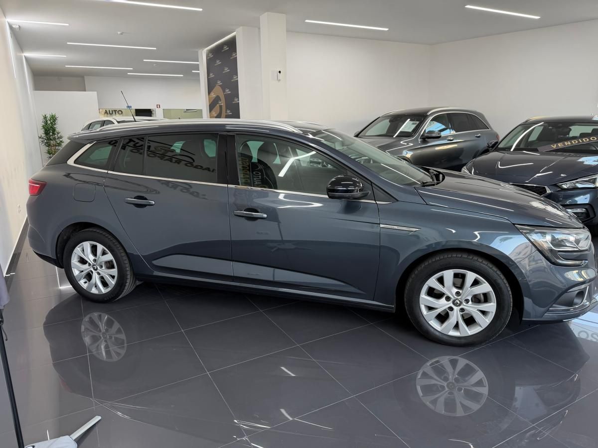 renault-megane-sport-tourer-2020-diesel-1461cc