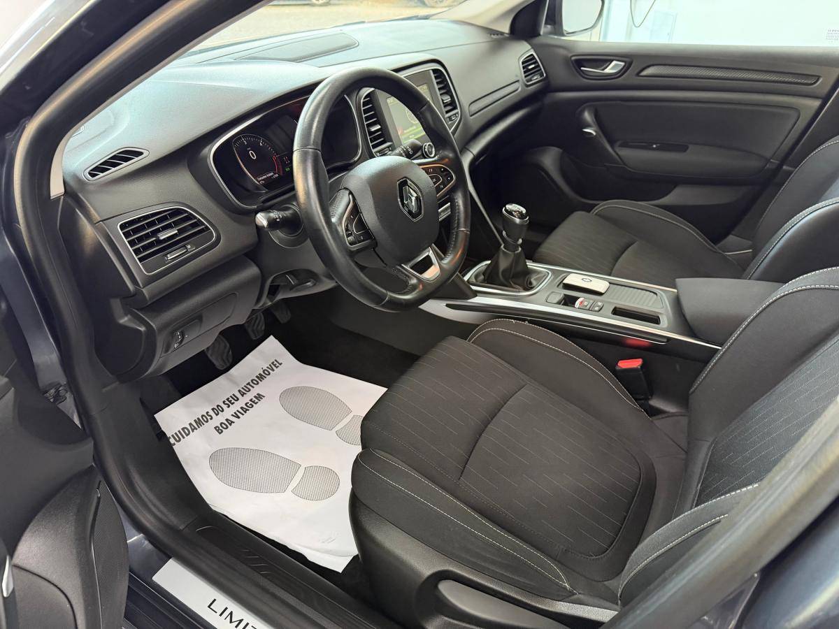 renault-megane-sport-tourer-2020-diesel-1461cc