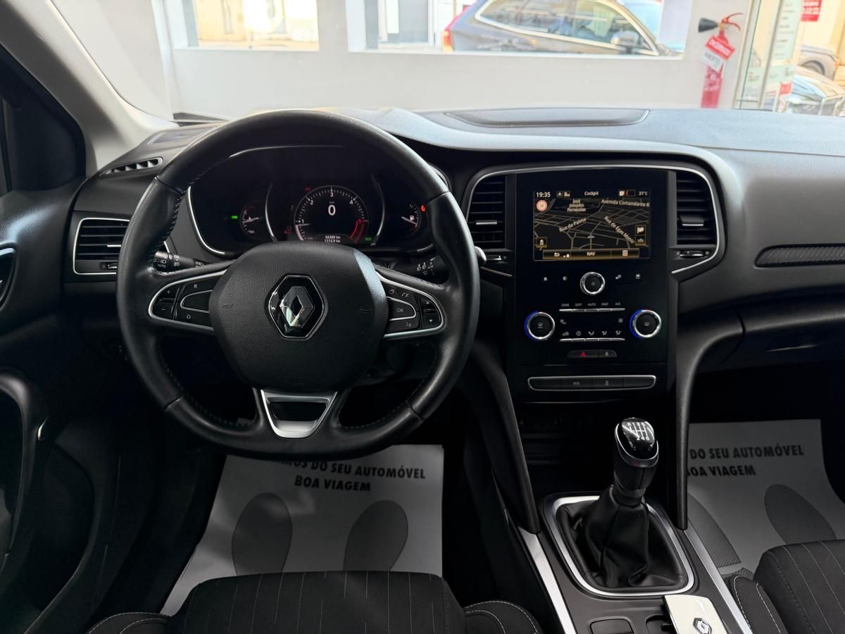 renault-megane-sport-tourer-2020-diesel-1461cc
