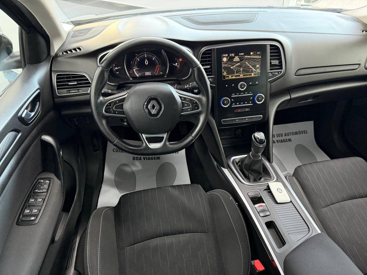 renault-megane-sport-tourer-2020-diesel-1461cc