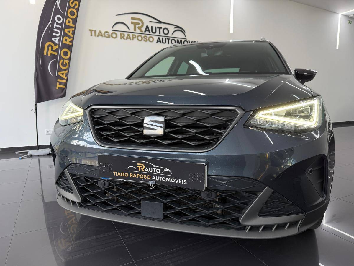seat-arona-2023-gasolina-999cc