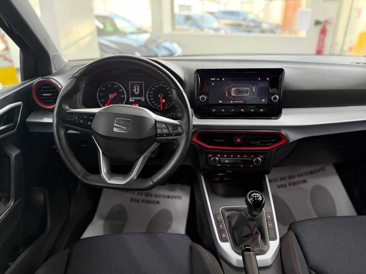seat-arona-2023-gasolina-999cc