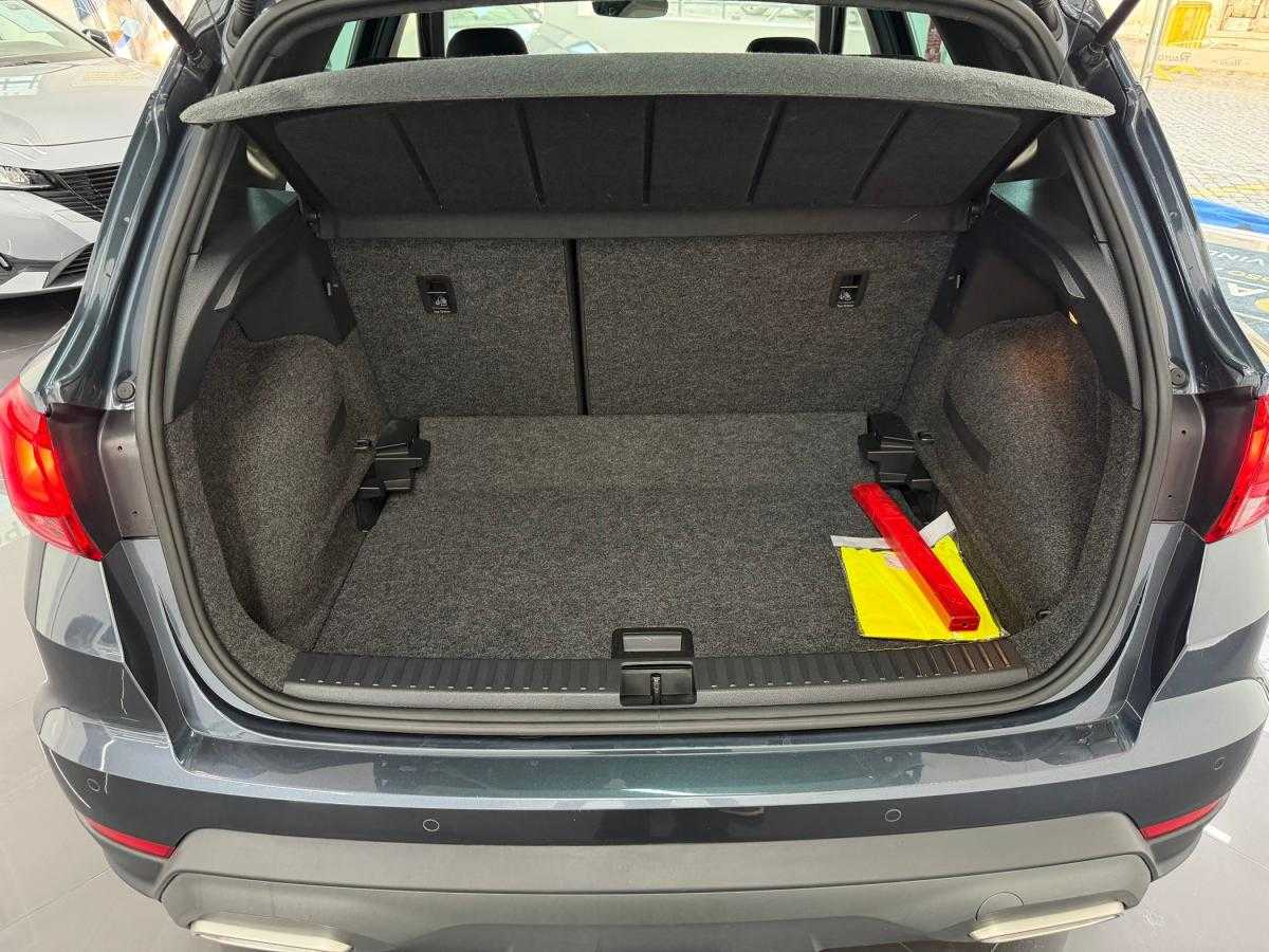 seat-arona-2023-gasolina-999cc