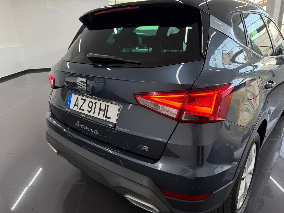 seat-arona-2023-gasolina-999cc