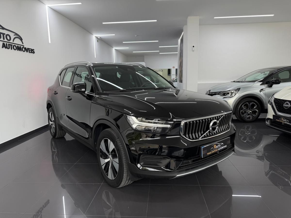 volvo-xc40-2022-hibrido-a-gasolina-1477cc