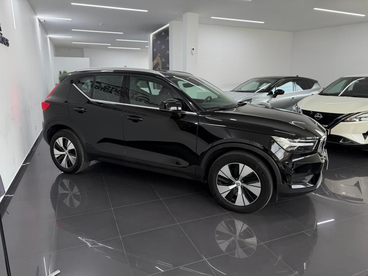 volvo-xc40-2022-hibrido-a-gasolina-1477cc