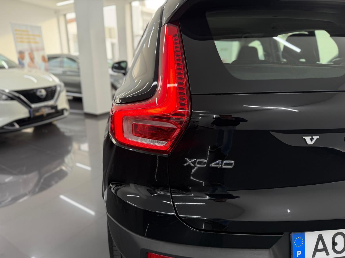 volvo-xc40-2022-hibrido-a-gasolina-1477cc