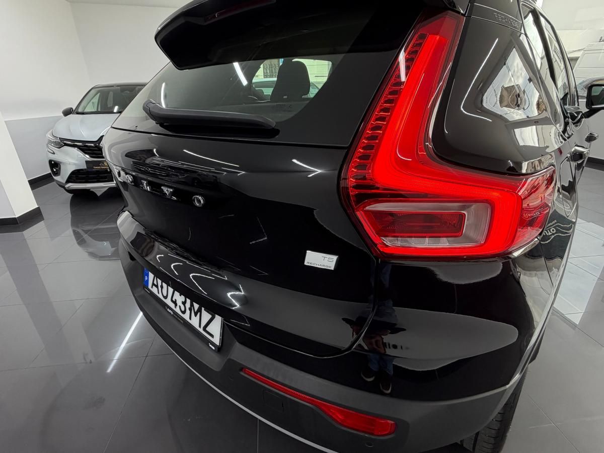 volvo-xc40-2022-hibrido-a-gasolina-1477cc