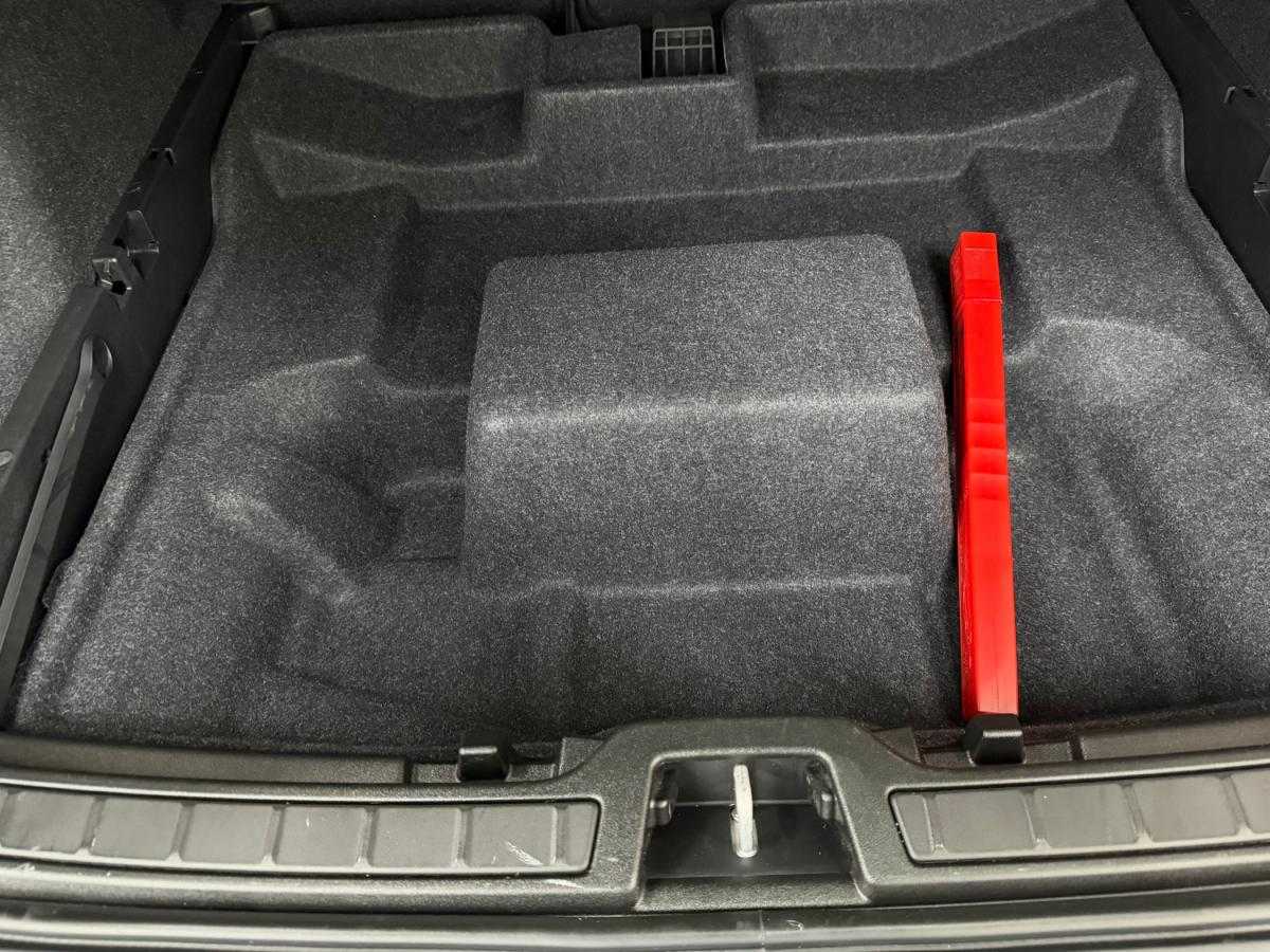 volvo-xc40-2022-hibrido-a-gasolina-1477cc