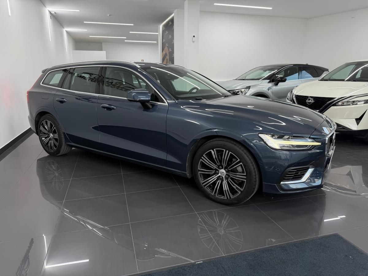 volvo-v60-2022-hibrido-a-gasolina-1969cc