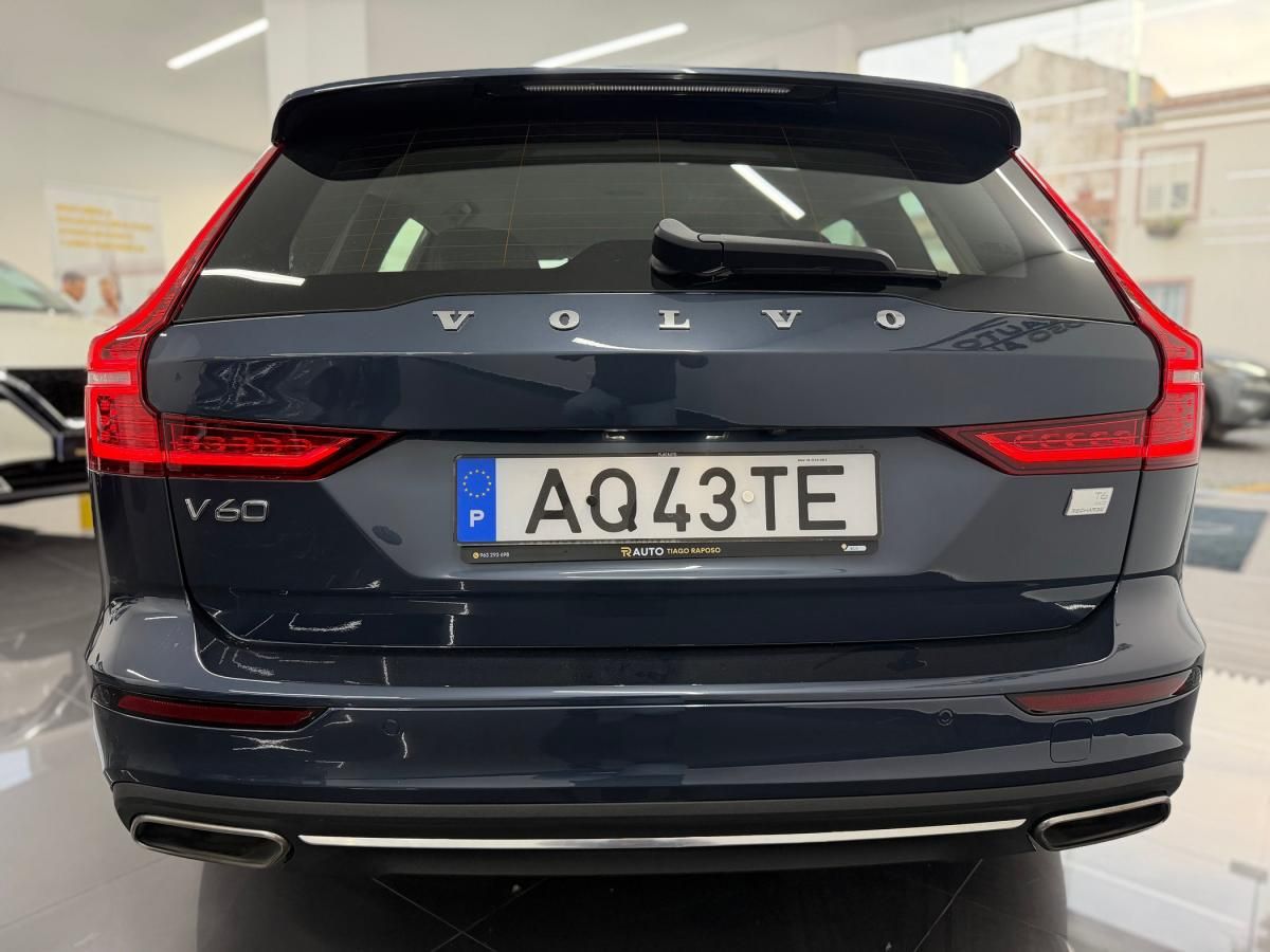 volvo-v60-2022-hibrido-a-gasolina-1969cc