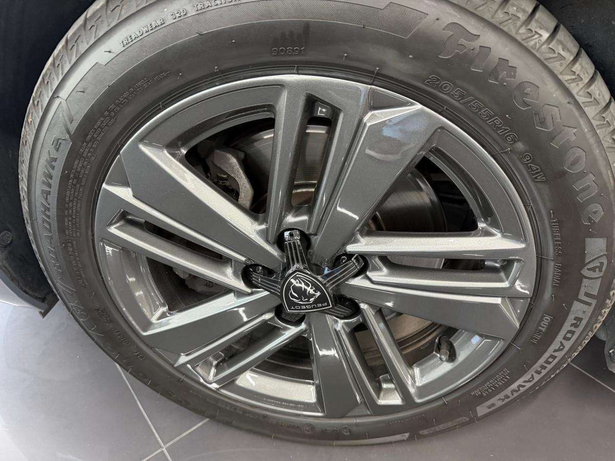 peugeot-308-sw-2023-diesel-1499cc