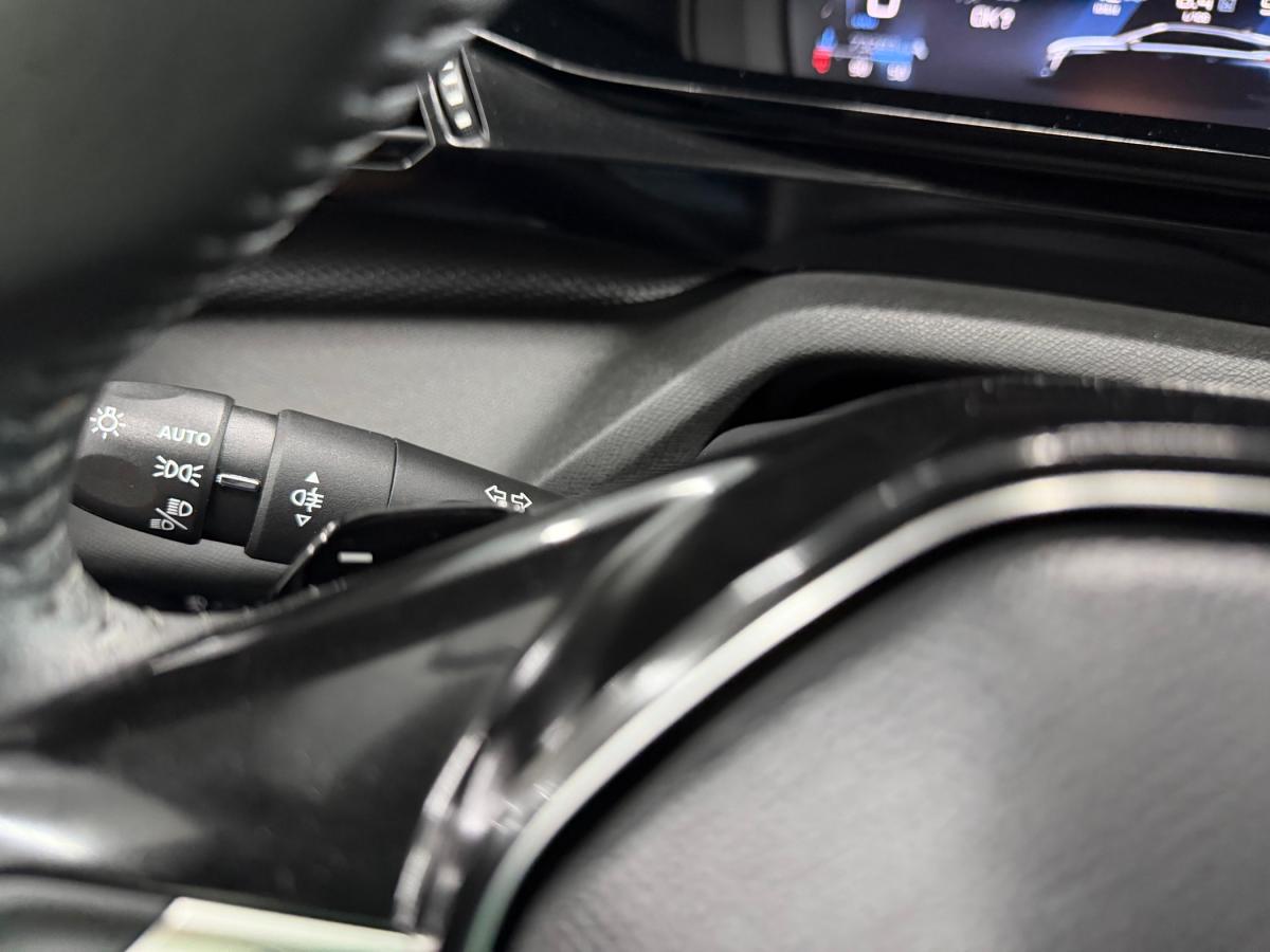 peugeot-308-sw-2023-diesel-1499cc