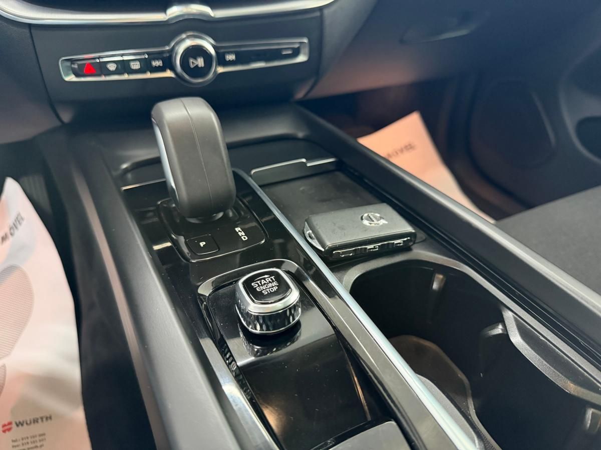 volvo-xc60-2022-hibrido-a-gasolina-1969cc