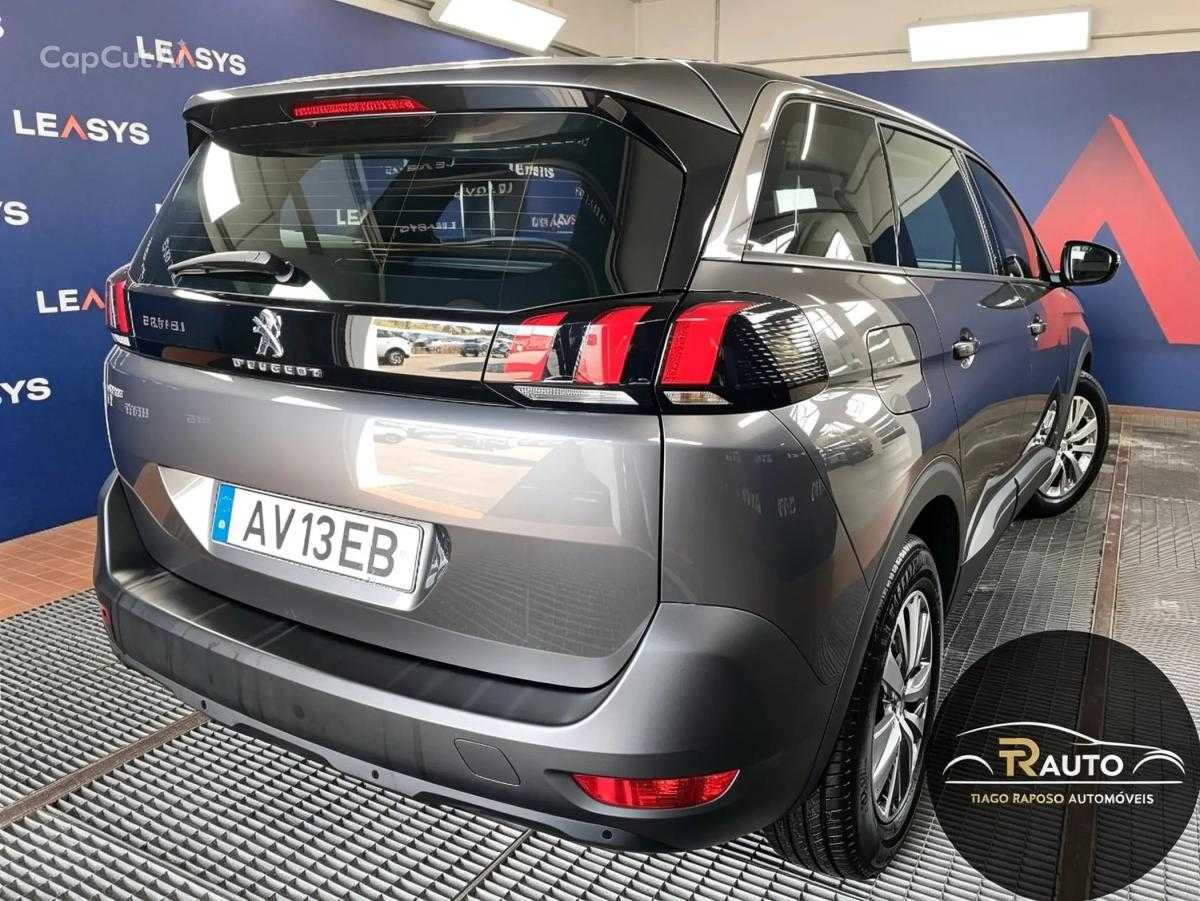 peugeot-5008-2022-diesel-1499cc