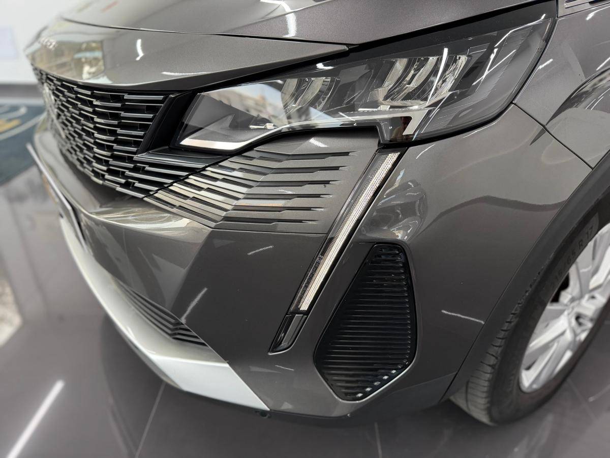 peugeot-5008-2022-diesel-1499cc