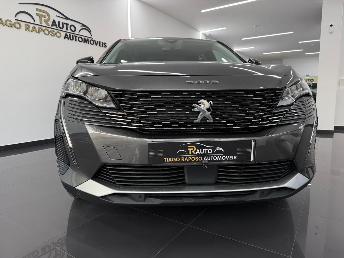 peugeot-5008-2022-diesel-1499cc