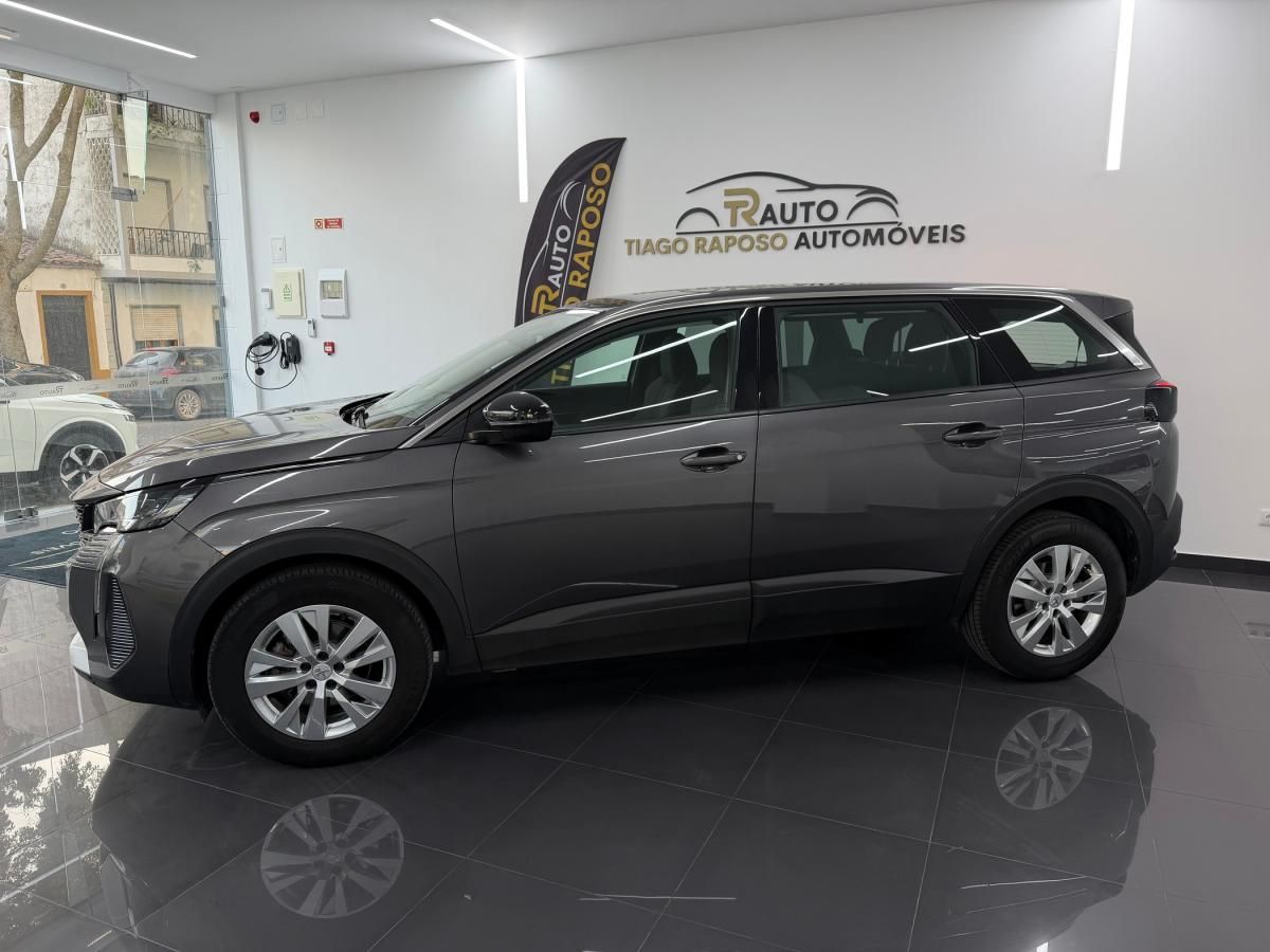 peugeot-5008-2022-diesel-1499cc