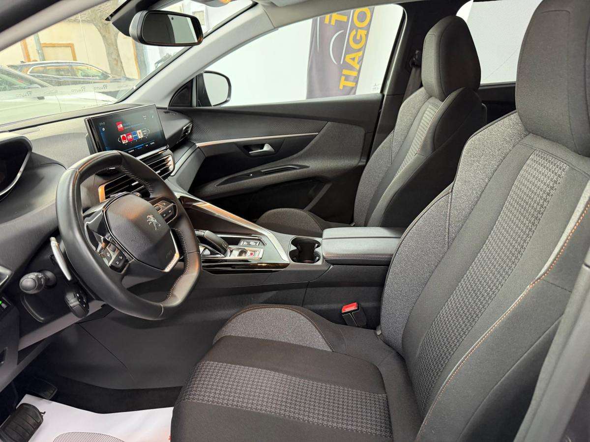 peugeot-5008-2022-diesel-1499cc