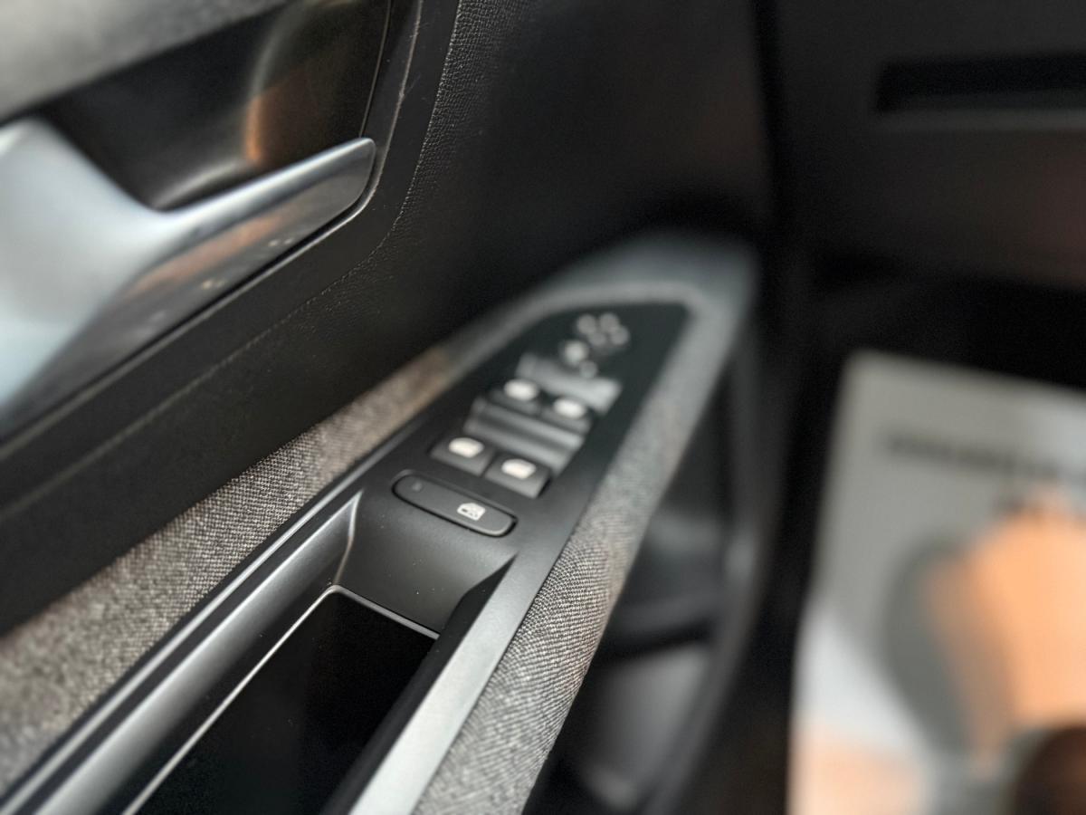 peugeot-5008-2022-diesel-1499cc