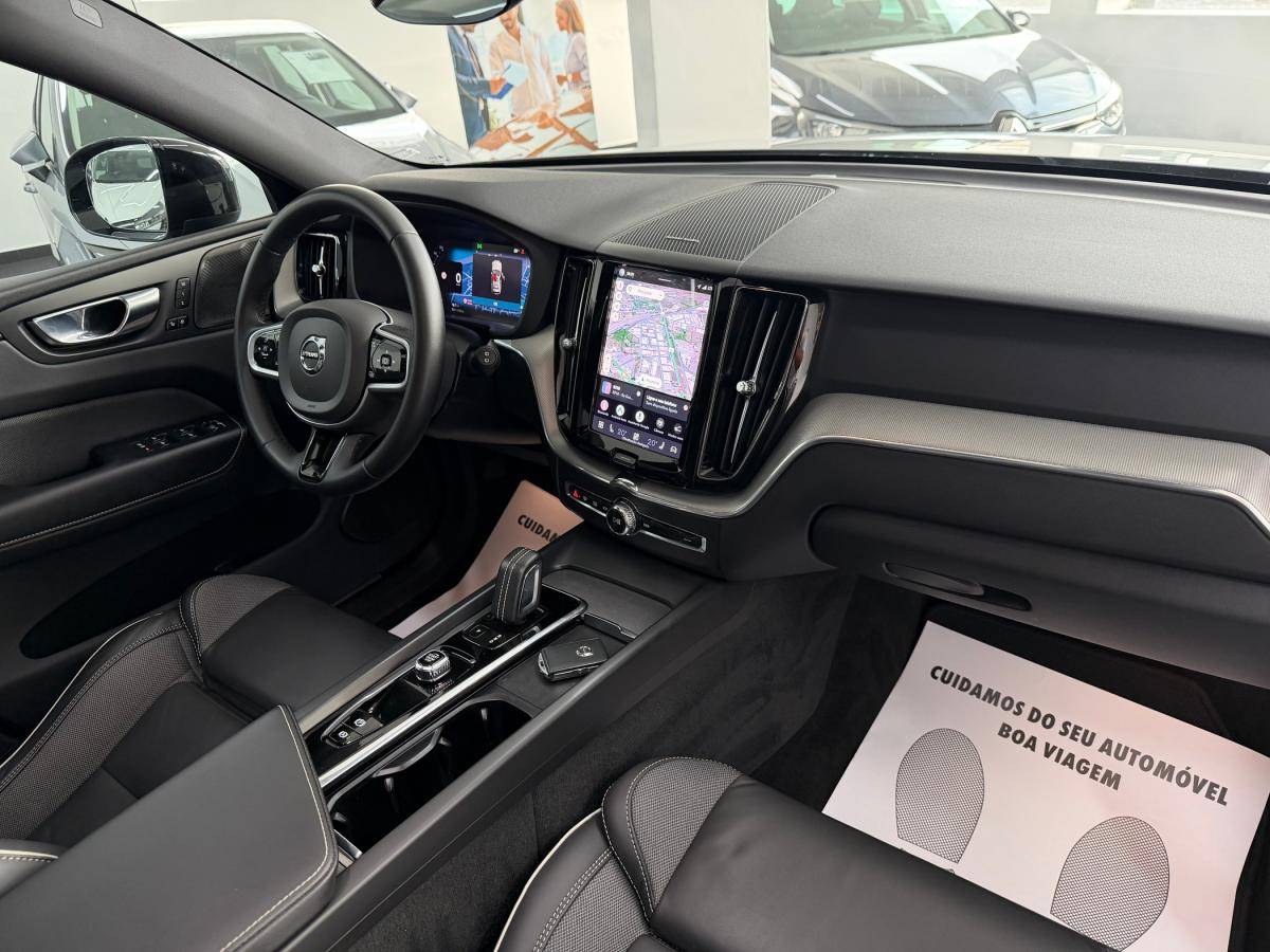 volvo-xc60-2022-hibrido-a-gasolina-1969cc
