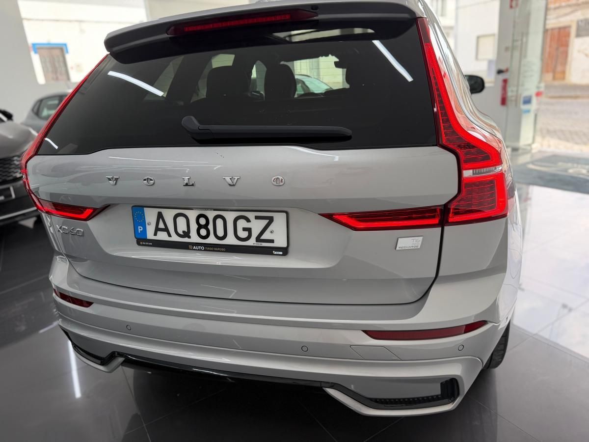 volvo-xc60-2022-hibrido-a-gasolina-1969cc