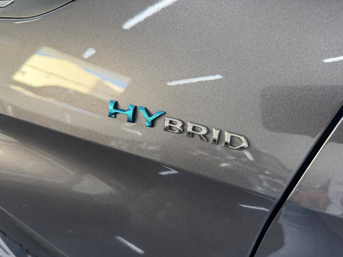 peugeot-3008-2022-hibrido-a-gasolina-1598cc