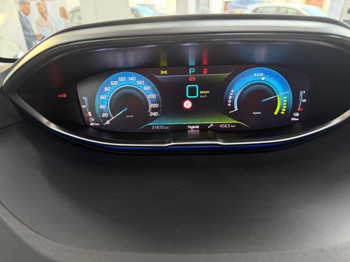 peugeot-3008-2022-hibrido-a-gasolina-1598cc