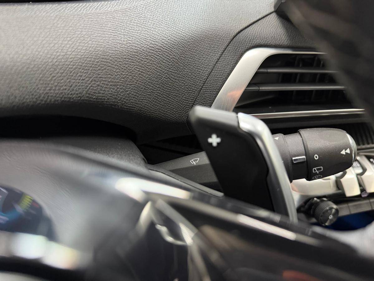 peugeot-3008-2022-hibrido-a-gasolina-1598cc