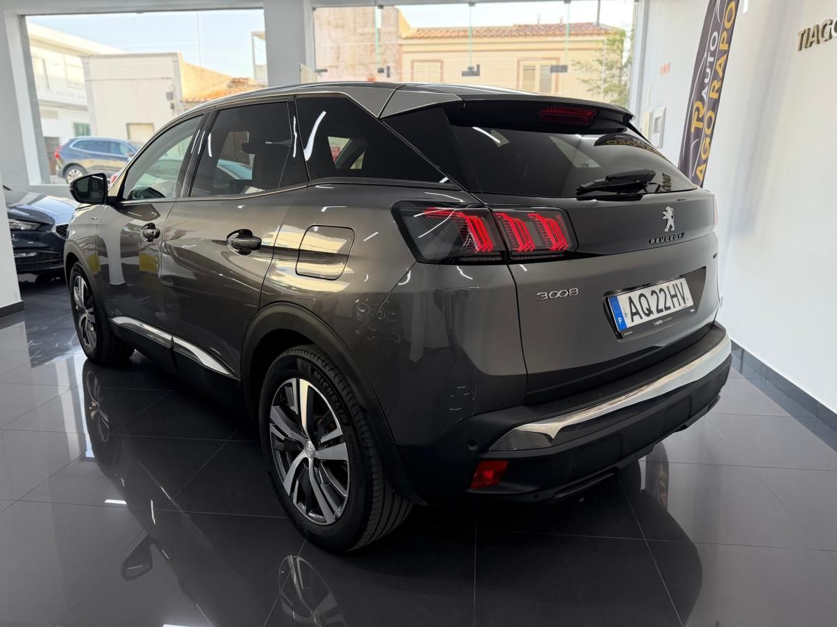 peugeot-3008-2022-hibrido-a-gasolina-1598cc