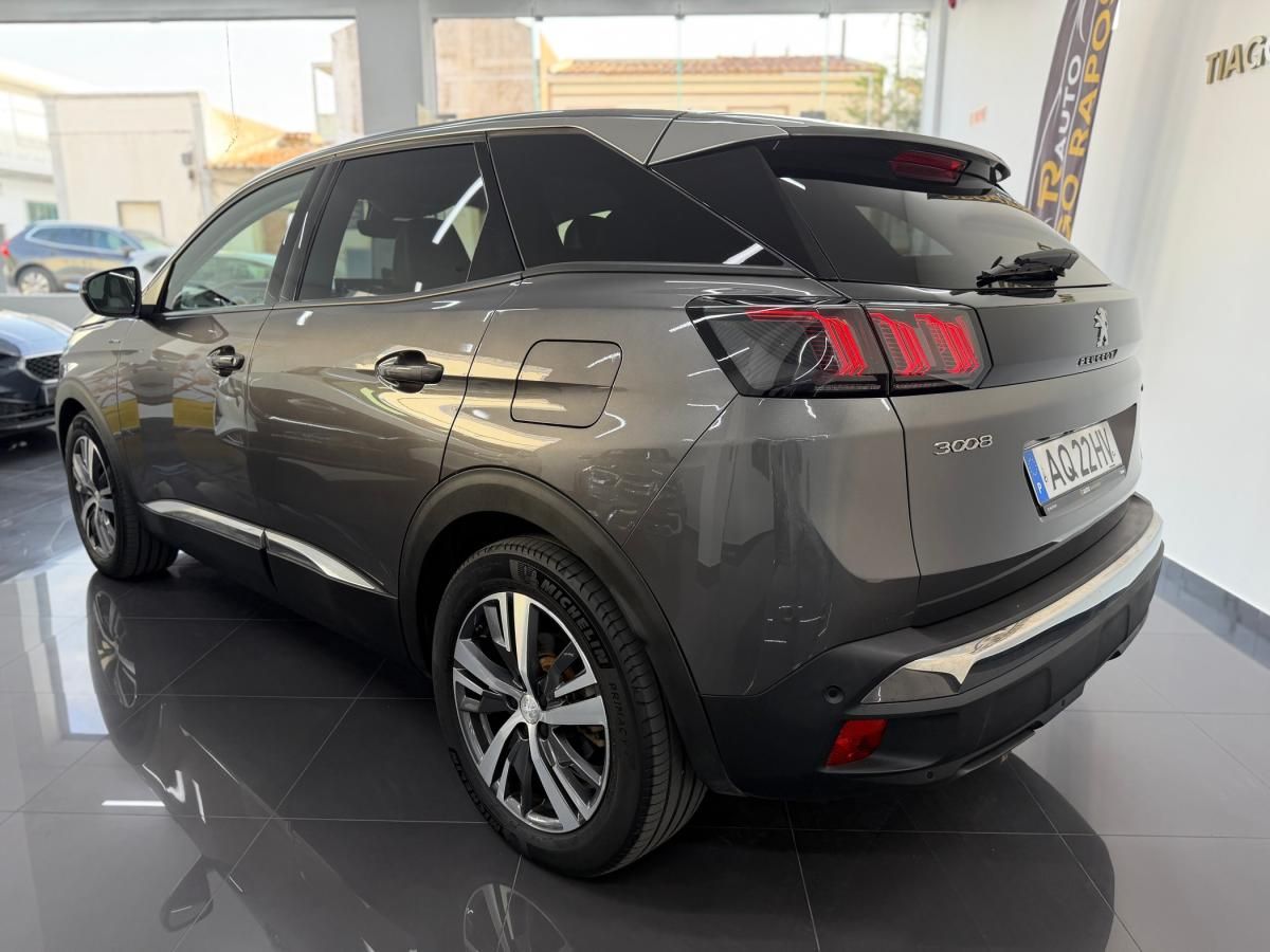 peugeot-3008-2022-hibrido-a-gasolina-1598cc