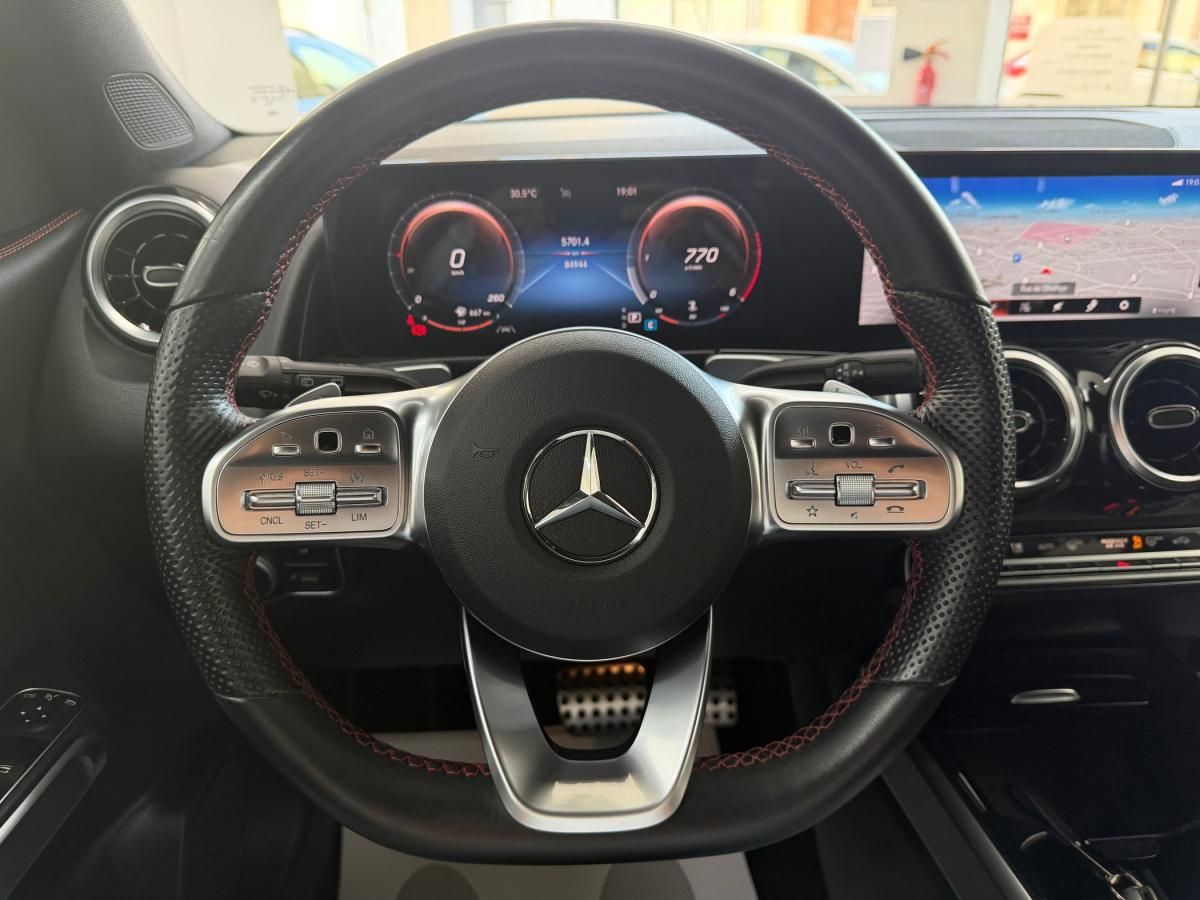 mercedes-benz-glb-2022-diesel-1950cc
