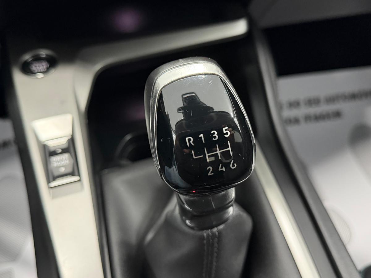 peugeot-308-2024-gasolina-1199cc