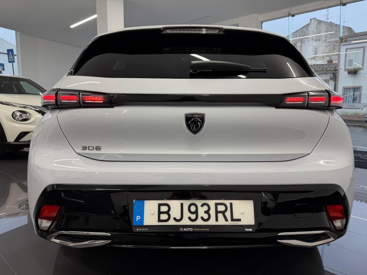 peugeot-308-2024-gasolina-1199cc