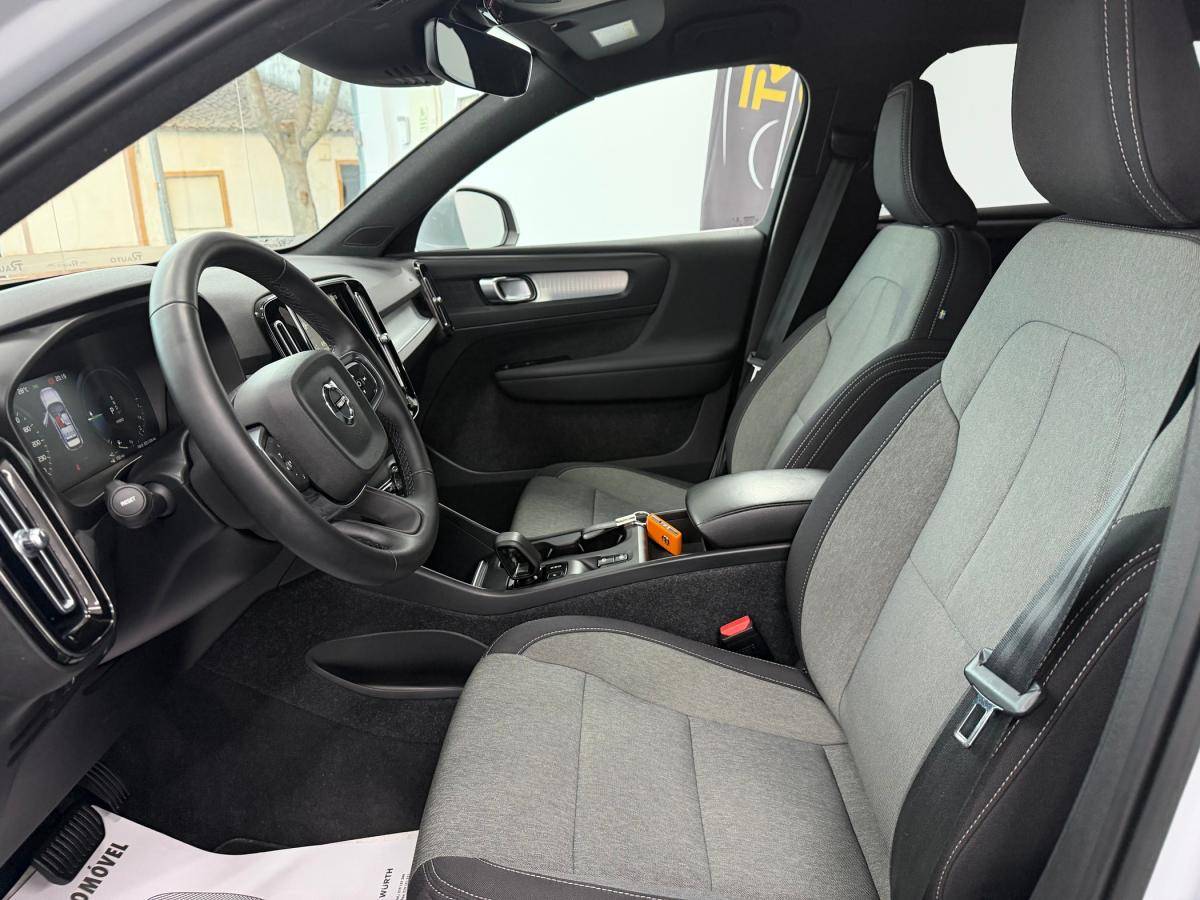 volvo-xc40-2022-hibrido-a-gasolina-1477cc